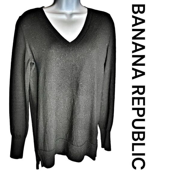 Banana Republic Women's Merino Wool V Neck Pullover Sweater Black Size Medium - Picture 1 of 8